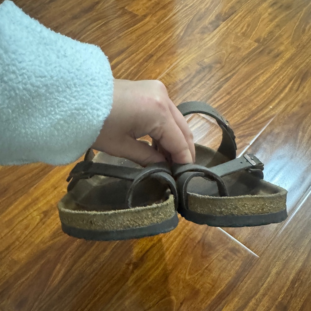 Birkenstock “Mayari” Sandal - Picture 4 of 6